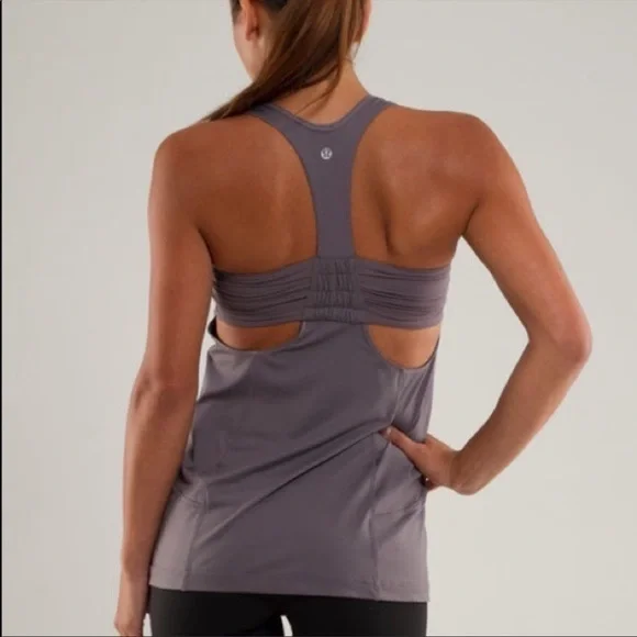 Lululemon Turbo Tank - Picture 5 of 9